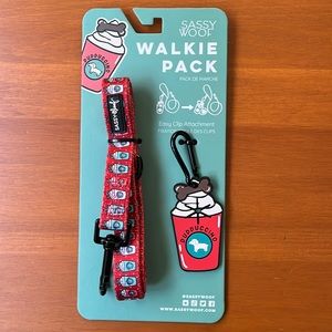 Sassy Woof Walkie Pack dog leash and easy clip attachment Puppuccino - s…
